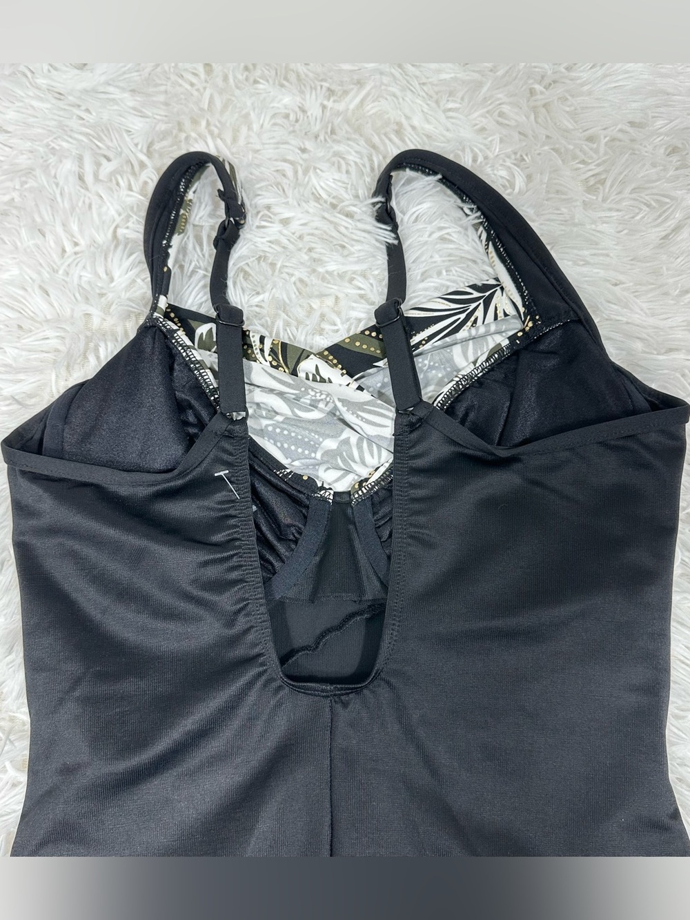 Miraclesuit Seraphina One Piece 10 Black Floral Underwire Tummy Control Swimsuit - Picture 8 of 15